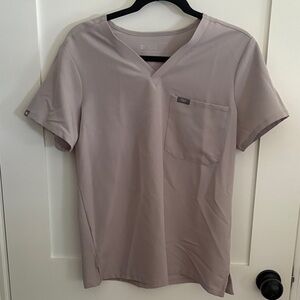 Figs Women’s Short Sleeve V-Neck scrub top- Light Taupe